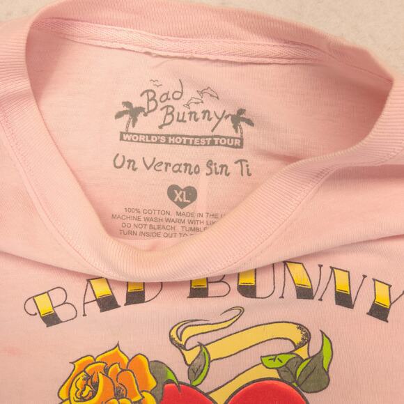 Bad Bunny Band Short Sleeve Crew Neck T Shirt Womens Size Extra Large XL Pink - Picture 3 of 9